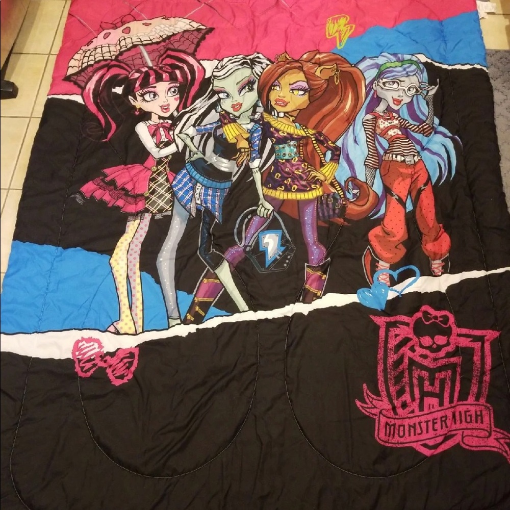Monster High Twin Size Comforter